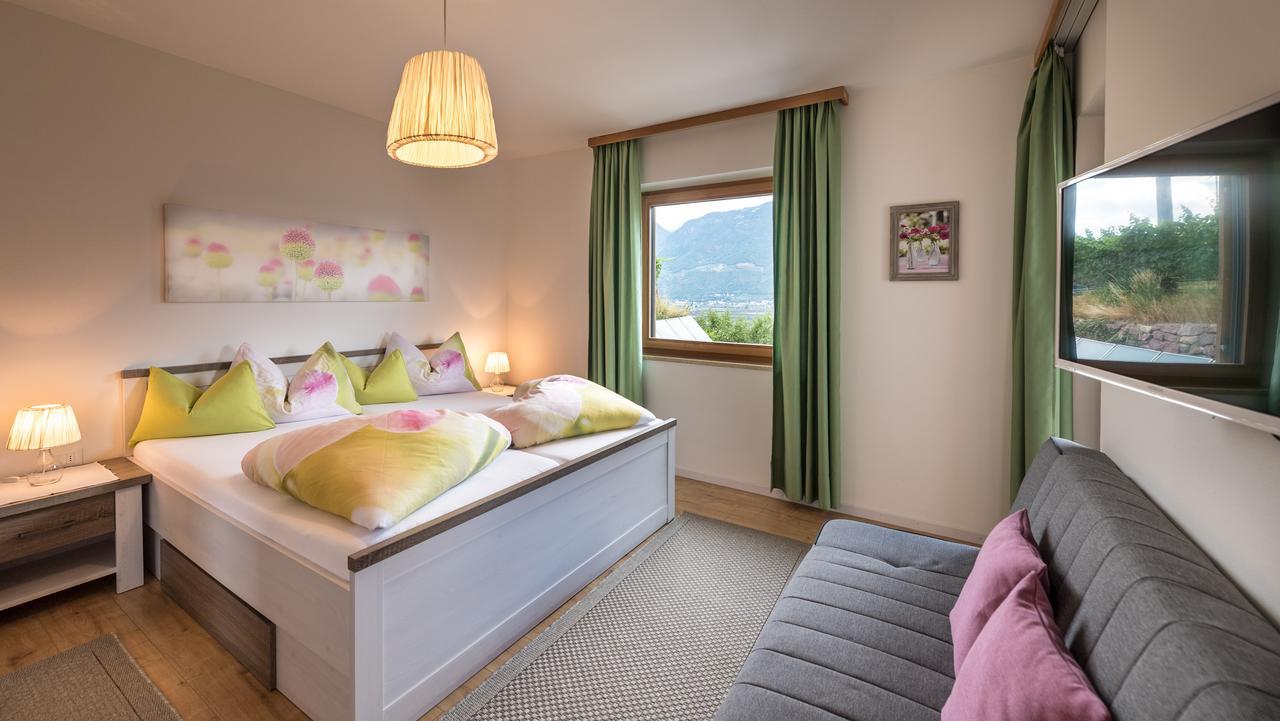 Niederhof Life Hotell Lana Eksteriør bilde